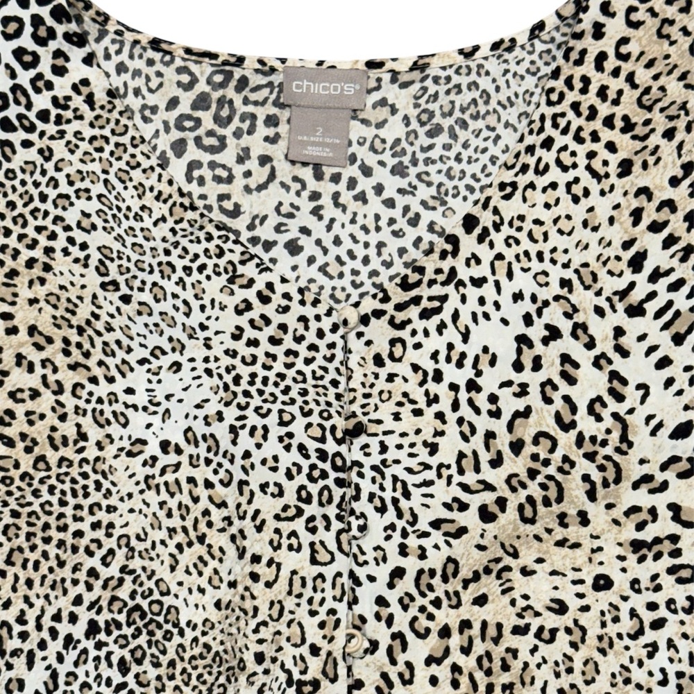 Chico’s Animal Print Top Size 2 - Picture 4 of 5